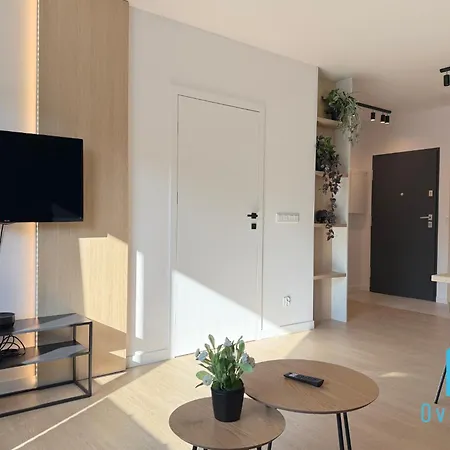 Sailor Apartment- 10 Minutes To Seaside & Center Gdynia